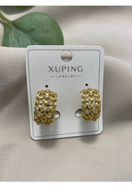 Xuping 14K Altın Kaplama Hediyelik Suya Dayanıklı Kadın Küpe Gold Büyük Sepet Hasır Halka Şık Modern Taşlı Zarif Parlak Görünüm Minimal Gold Küpe Günlük Kullanım Için Ideal