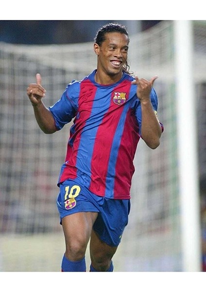 B.a.r.c.e.l.o.n.a 2008-2009 Sezonu Ronaldinho Nostalji Forması