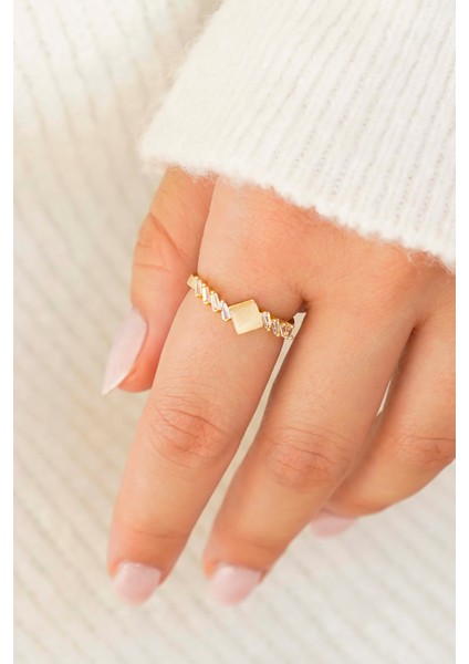 Aşkın Işıltısı Gold Kadın Yüzük Set