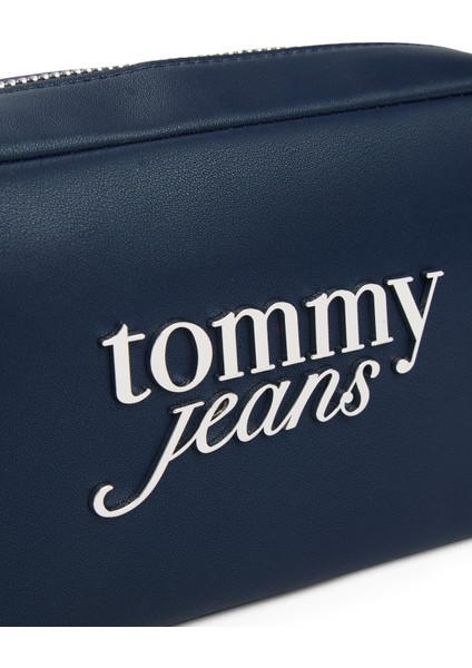 Koyu Mavi Kadın Omuz Çantası AW0AW17897C1G modelleri