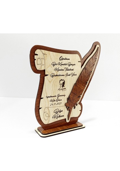 Ahşap Kalemli Öğretmenler Günü Plaketi – Lazer Kesim Kişiye Özel Masa Üstü Dekor – 24 Kasım Hediyesi