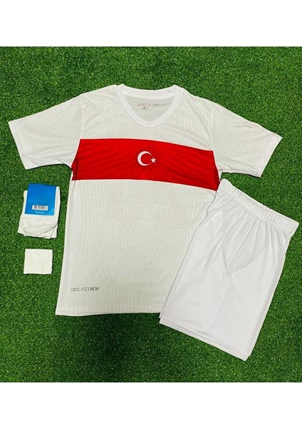 Türkiye Euro 2024 Isimsiz Beyaz Çocuk Forması 4'lü Set (White) modelleri