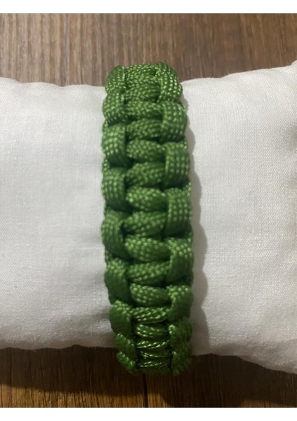 Koyu Yeşil Paracord Bileklik modelleri