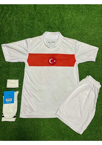 Türkiye Euro 2024 Hakan Çalhanoğlu Iç Saha Çocuk Forması 4'lü Set (White) fiyatları