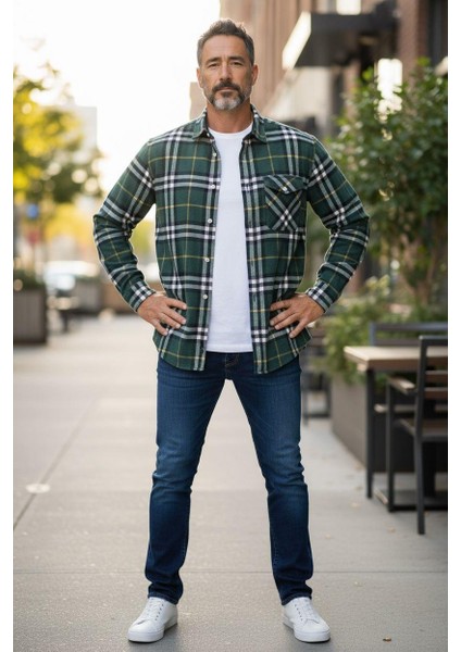 Kışlık Pamuklu Zümrüt Yeşil Uzun Kollu Cepli Erkek Oduncu Gömlek (Slim Fit)