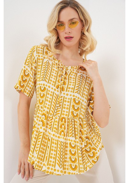 Kadın Bdart Desenli Bisiklet Yaka Bağlama Detaylı Bluz Kehribar Sarısı fırsatları
