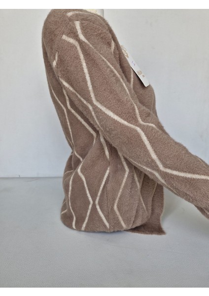 Kadın Yumuşak Dokulu Desenli Triko Hırka - Ceket fırsatları