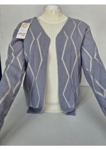 Kadın Yumuşak Dokulu Desenli Triko Hırka - Ceket