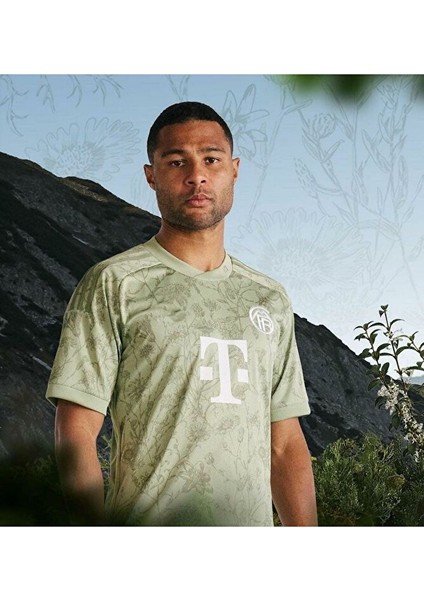 B.a.y.e.r.n M.ü.n.i.h 2023/24 Yeni Sezon Isimsiz Oktoberfest Forması modelleri