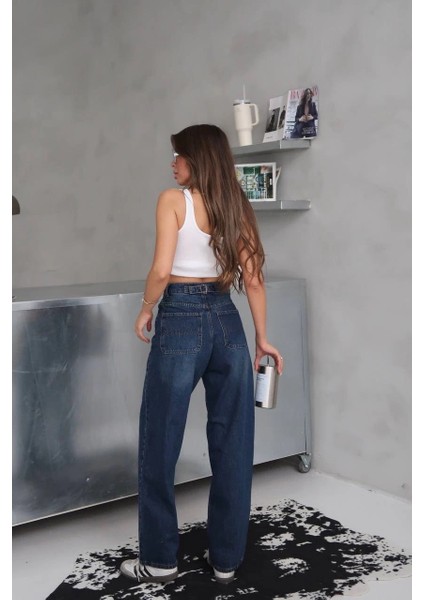 Arkadan Tokalı Jeans Pantolon modelleri