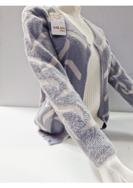 Kadın Yumuşak Dokulu Desenli Triko Hırka - Ceket