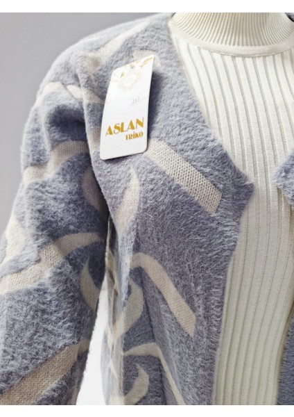 Kadın Yumuşak Dokulu Desenli Triko Hırka - Ceket indirimleri