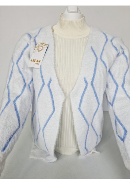 Kadın Yumuşak Dokulu Desenli Triko Hırka - Ceket