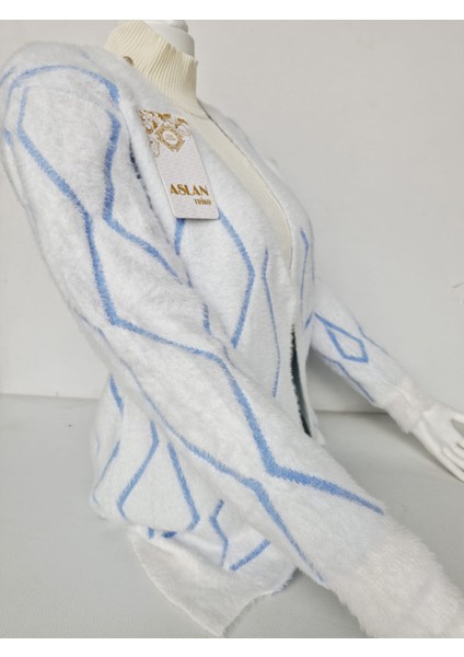 Kadın Yumuşak Dokulu Desenli Triko Hırka - Ceket fırsatları