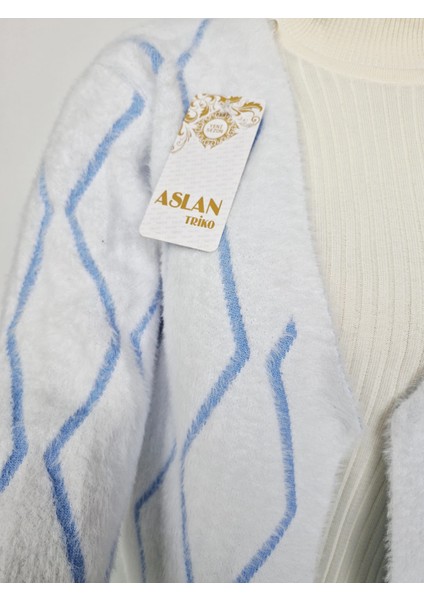 Kadın Yumuşak Dokulu Desenli Triko Hırka - Ceket