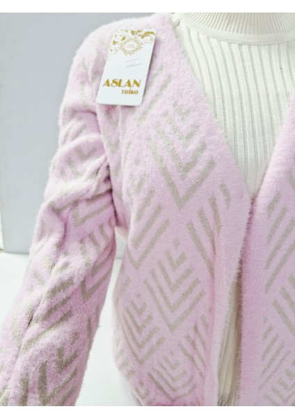 Kadın Yumuşak Dokulu Desenli Triko Hırka - Ceket