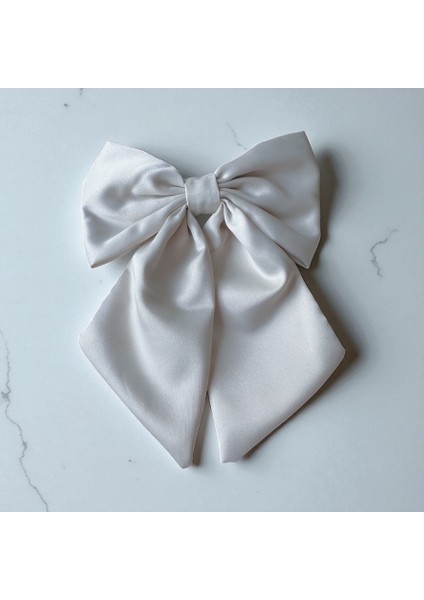 Saten Beyaz Renk Klipsli ve Fiyonklu Saç Tokası modelleri
