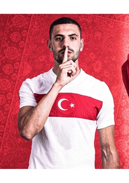 Türkiye Euro 2024 Merih Demiral Iç Saha Forması (White) modelleri
