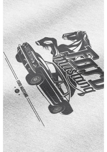 Klasik Araba Ford Mustang Baskılı Yarı Oversize T-Shirt 1183 fiyatları