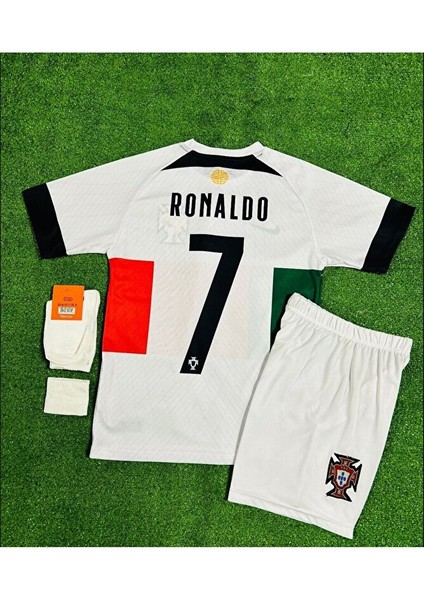 Portekiz 2022-23 Sezon Cristiano Ronaldo Deplasman Çocuk Forması 4'lü Set modelleri