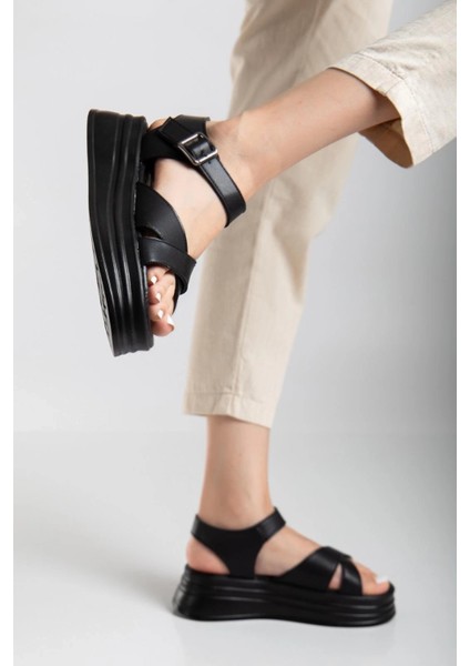 Sibna Siyah Cilt Kemerli Sandalet modelleri