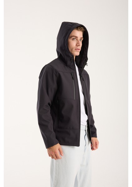 Erkek Içi Polarlı Su ve Rüzgar Geçirmez Softshell Outdoor Spor Mont modelleri