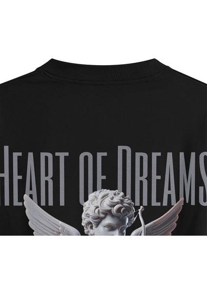 Melek Heart Of Dreams Sırt Baskılı Yarı Oversize T-Shirt 1195 fırsatları