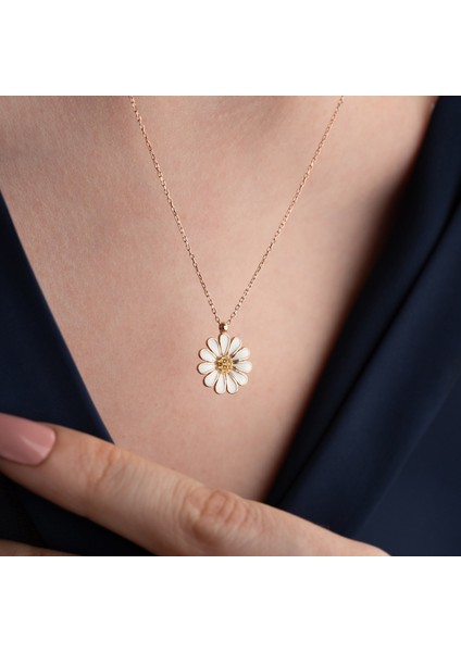 925 Ayar Gümüş Beyaz Papatya Kolye fiyatları