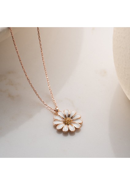 925 Ayar Gümüş Beyaz Papatya Kolye indirimleri