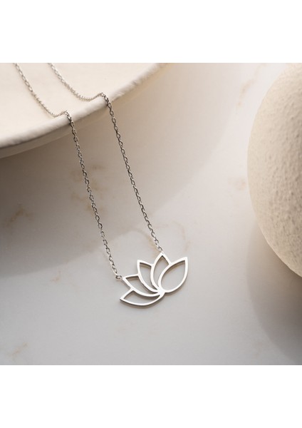 925 Ayar Gümüş Modern Lotus Çiçeği Kolye modelleri