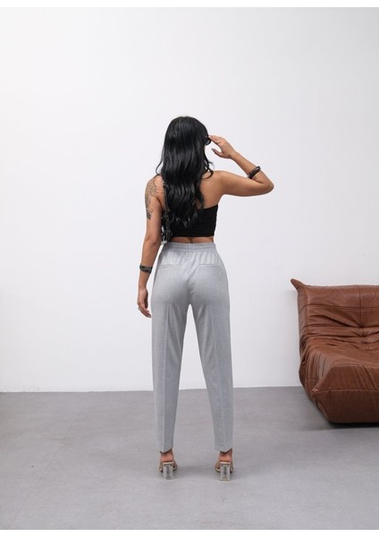 Dekorati̇f Düğmeli̇ Arka Bel Lasti̇kli̇ Pantolon fiyatları