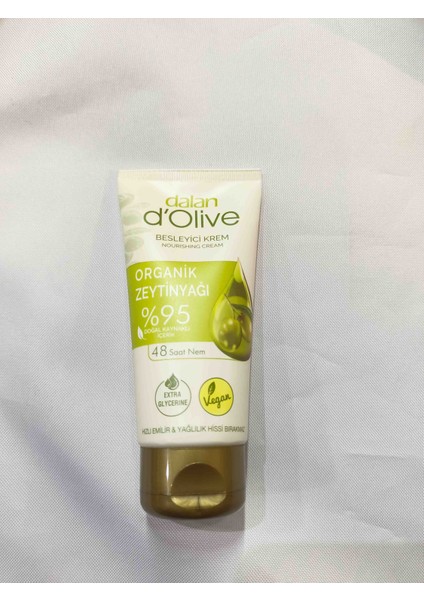 D' Olive Aloevera Doğal Zeytin Yağlı 250 ml ve 60 ml Organik Zeytin Yağlı Besleyici Krem fırsatları