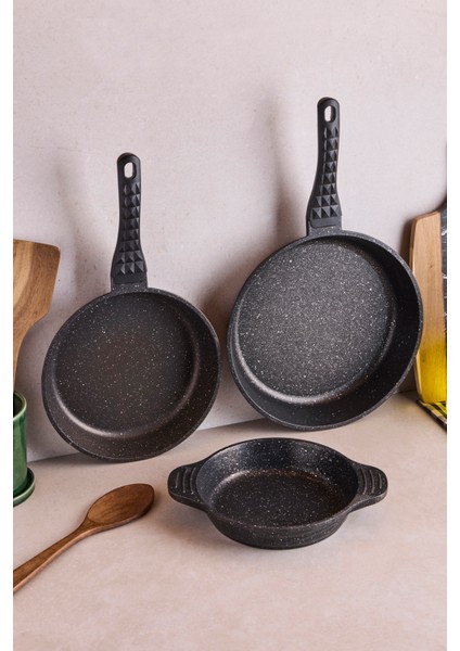 Progranito Döküm 3'lü Tava ve Sahan Seti 20-24-28 cm fırsatları