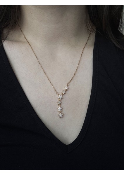 Kayan Yıldızlar Çelik Kolye