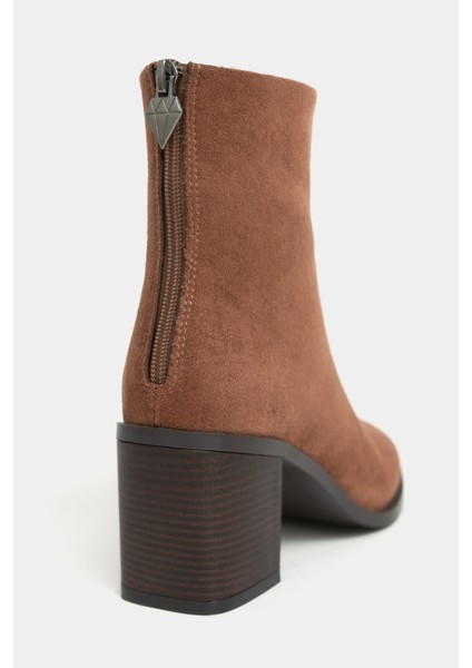 Casey Taba Süet Arka Fermuar Detay Kadın Topuklu Bot fırsatları