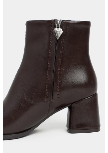 Boni Kahve Rustik Desen Mat Fermuar Detaylı Kadın Topuklu Kadın Bot indirimleri