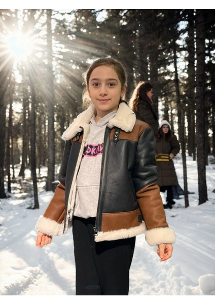 Çocuk Yakalı Parçalı Kürk - Kahve modelleri