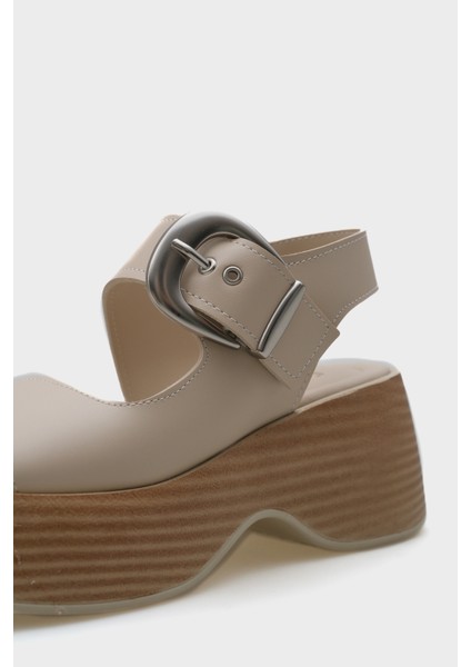 Dina Dolgu Topuklu Tek Tokalı Kadın Sandalet fırsatları