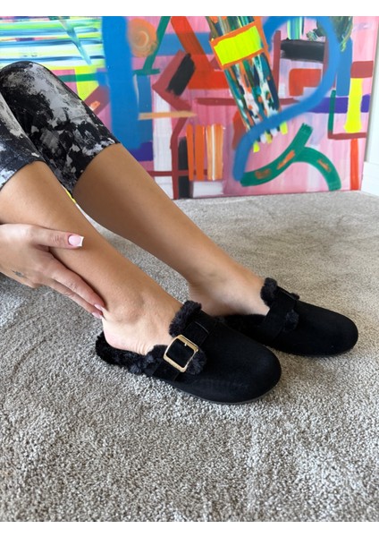 Kadın Yumuşak ve Hafif Kemerli Içi Tüylü Süet Ev Terliği