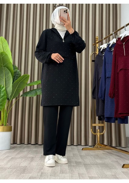 Taş Detaylı Kapüşonlu Fermuarlı Ikili Tunik Takım modelleri