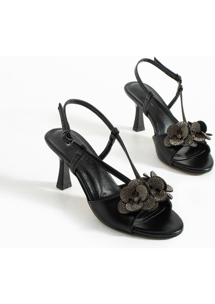 Kadın Aksesuar Detaylı Topuklu Sandalet Flat - Siyah