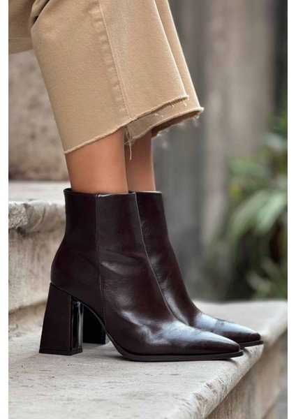 Juanita Kahve Raşel Rustik Desen Fermuar Detay Kadın Topuklu Bot