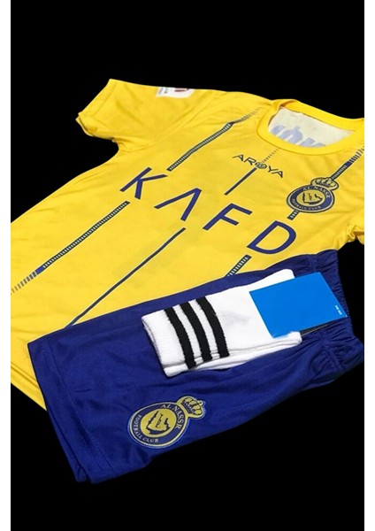 Cristiano Ronaldo C.r/7 Al Nassr Fc 2023/24 Yeni Sezon Çocuk Forması Şort Çorap 3'lü Set modelleri