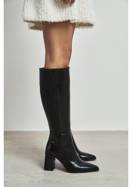 Jules Siyah Raşel Rustik Desen Fermuar Detay Kadın Topuklu Çizme
