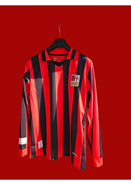 Milan Özel Konsept 125.YIL Özel Nostalji Uzun Kollu Forması fiyatları