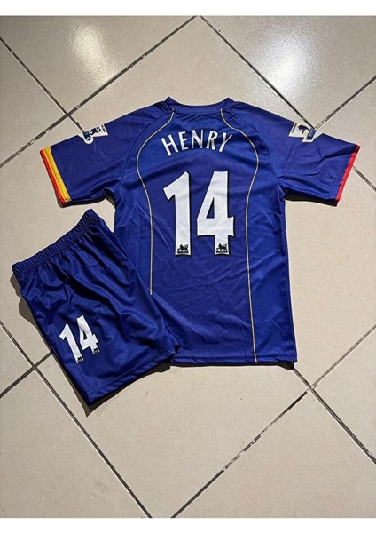 Arsenal T. Henry Retro Futbol Çocuk Forması 2'li Set