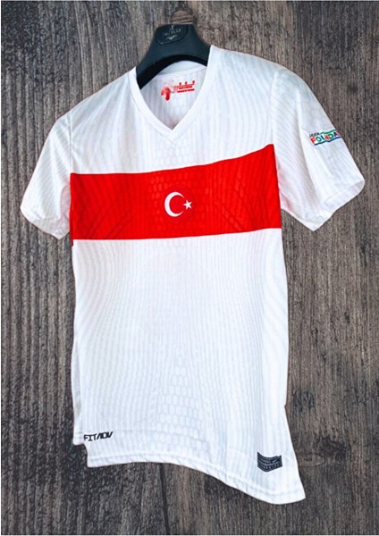 Türkiye Milli Takımı Isimsiz Yetişkin Forması Beyaz fiyatları