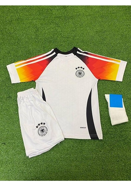 Αℓмαиуα Kimmich Beyaz Çocuk Forması 4lü Set Forma+Şort+Çorap+Bileklik fiyatları