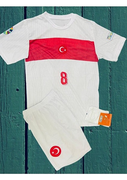 Türkiye Milli Takım Euro 2024 A.r.d.a.-.g.ü.l.e.r 8 Numara Çocuk Forması (Beyaz) T-Shirt Byz-1 fiyatları
