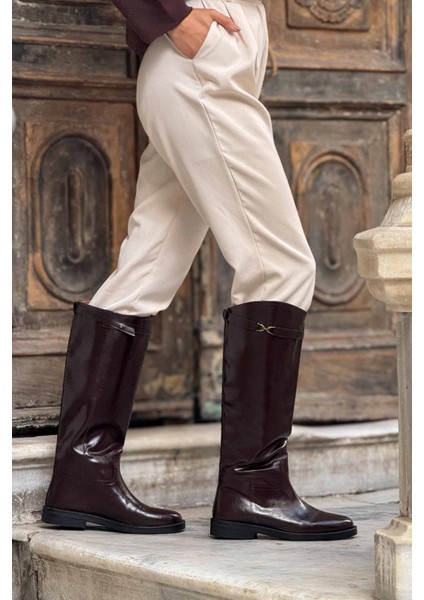 Lizbon Kahve Raşel Rustik Desen Yuvarlak Burun Düz Taban Kadın Çizme